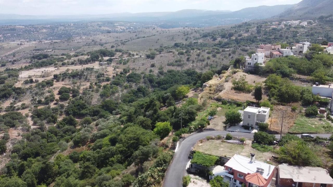 Traditional Stonebuilt Villa Leonanto, Only 5 Km From A Sandy Beach Kástellos Exterior foto